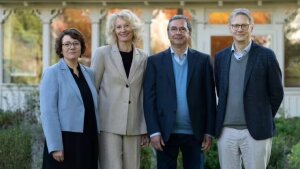 Das Leitungsteam des neuen Zentrums (v. l.): Dr. Britta Hochkirchen, apl. Prof. Dr. Sandra Kerschbaumer, Dr. Helmut Hühn und Prof. Dr. Johannes Grave.